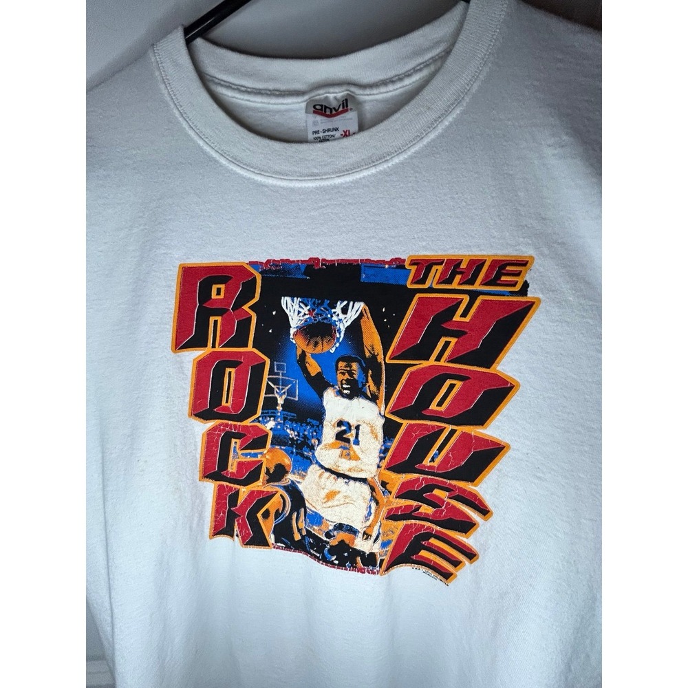 Vintage 90's NBA Hoops "Rock The House" Basketball Trading Card Promo T-Shirt‎